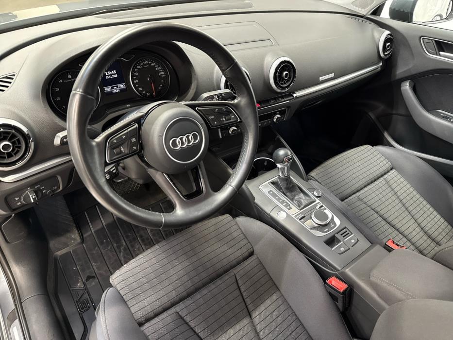 AUDI A3 2017