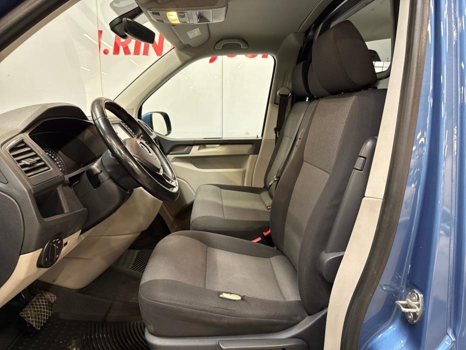 VOLKSWAGEN Transporter 2017