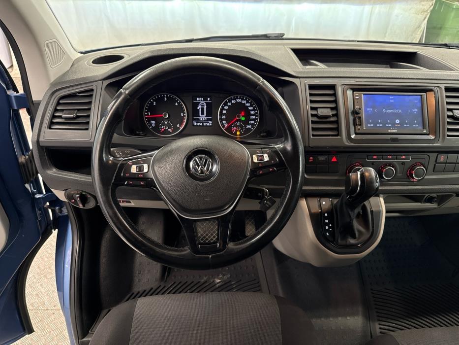 VOLKSWAGEN Transporter 2017