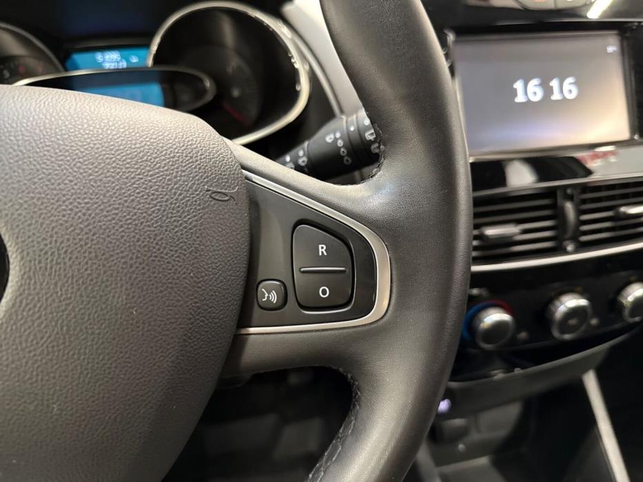 RENAULT Clio 2018