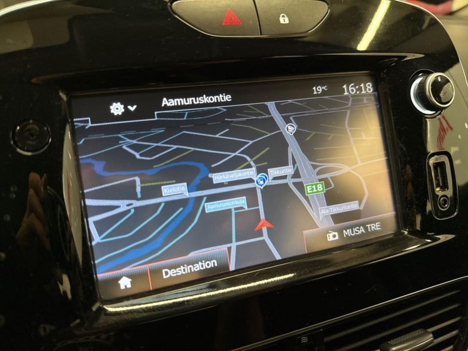 RENAULT Clio 2018