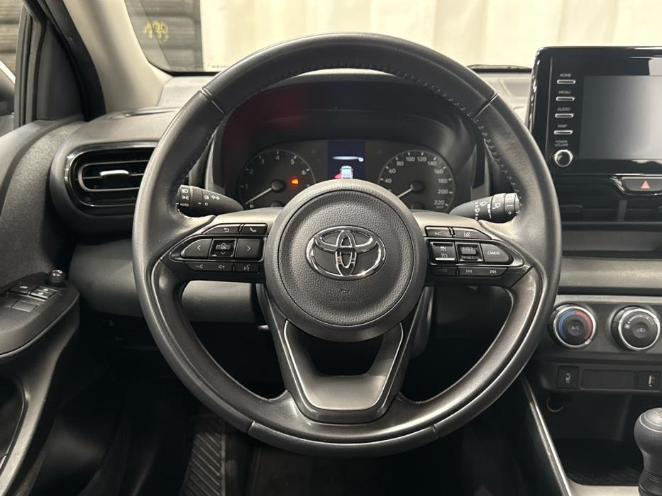 TOYOTA Yaris 2020