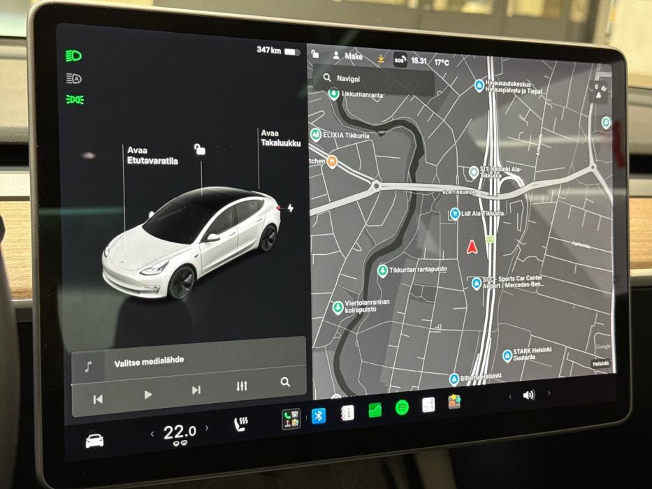 TESLA Model 3 2021
