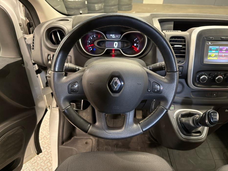 RENAULT Trafic 2021