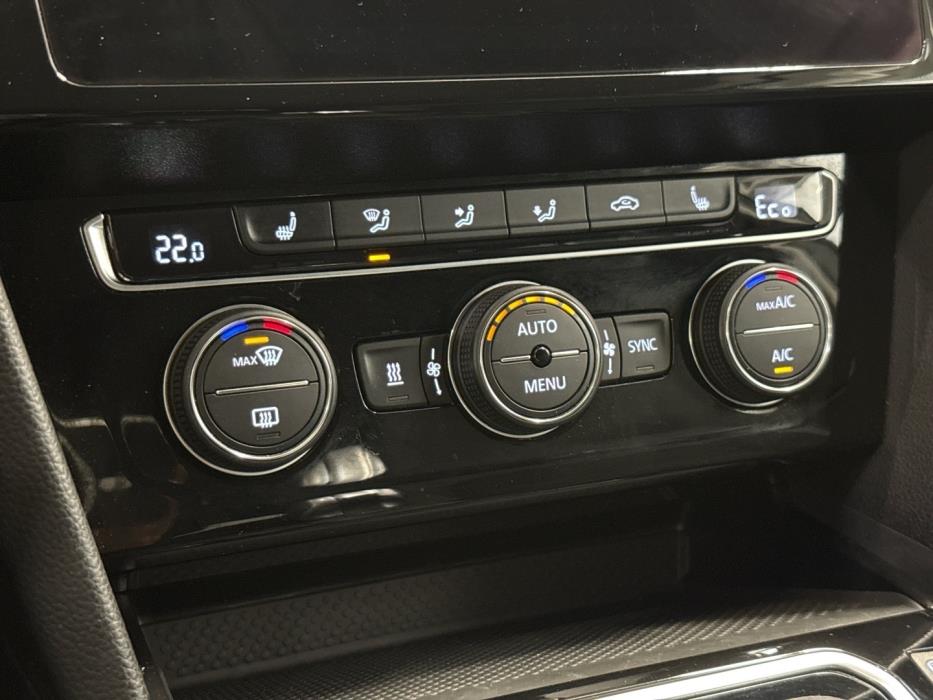 VOLKSWAGEN Passat 2020