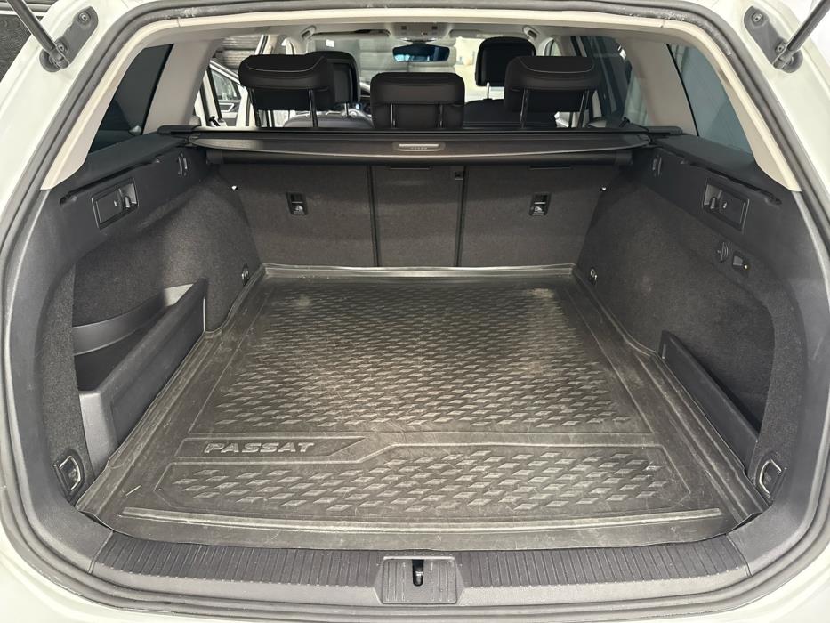 VOLKSWAGEN Passat 2020