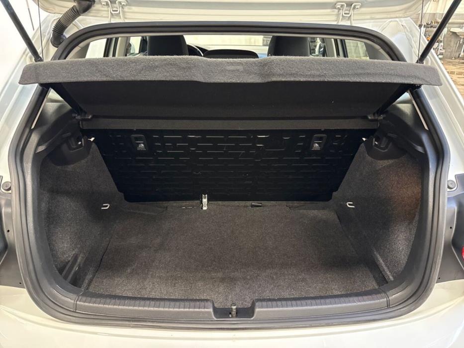 VOLKSWAGEN Polo 2021