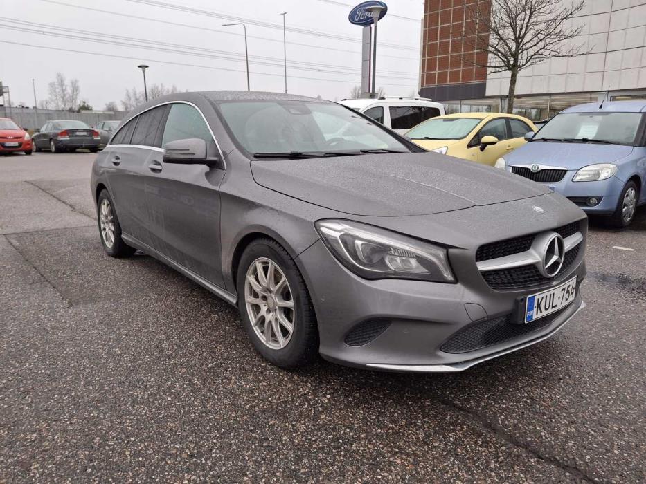 MERCEDES-BENZ CLA 2017