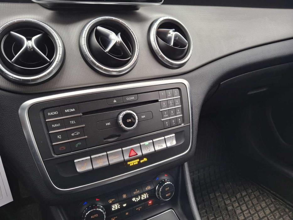 MERCEDES-BENZ CLA 2017