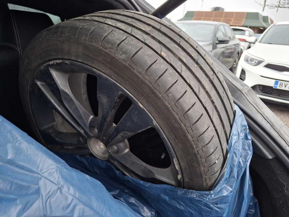 MERCEDES-BENZ CLA 2017