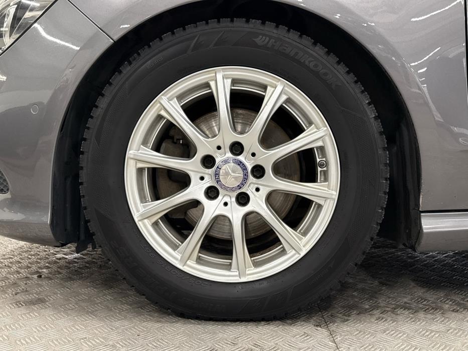 MERCEDES-BENZ CLA 2017