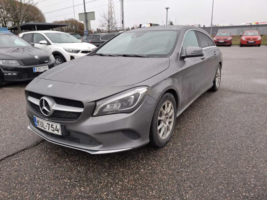 MERCEDES-BENZ CLA 2017