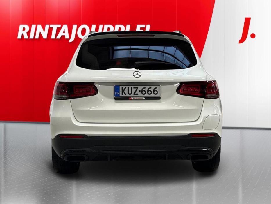 MERCEDES-BENZ GLC 2022