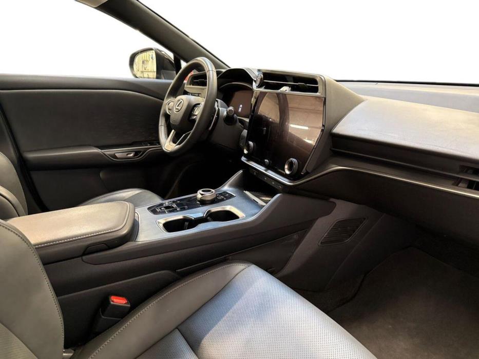 LEXUS RZ 2023