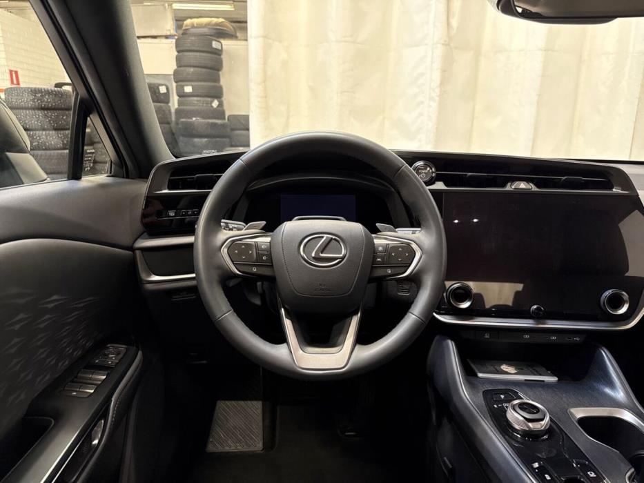 LEXUS RZ 2023