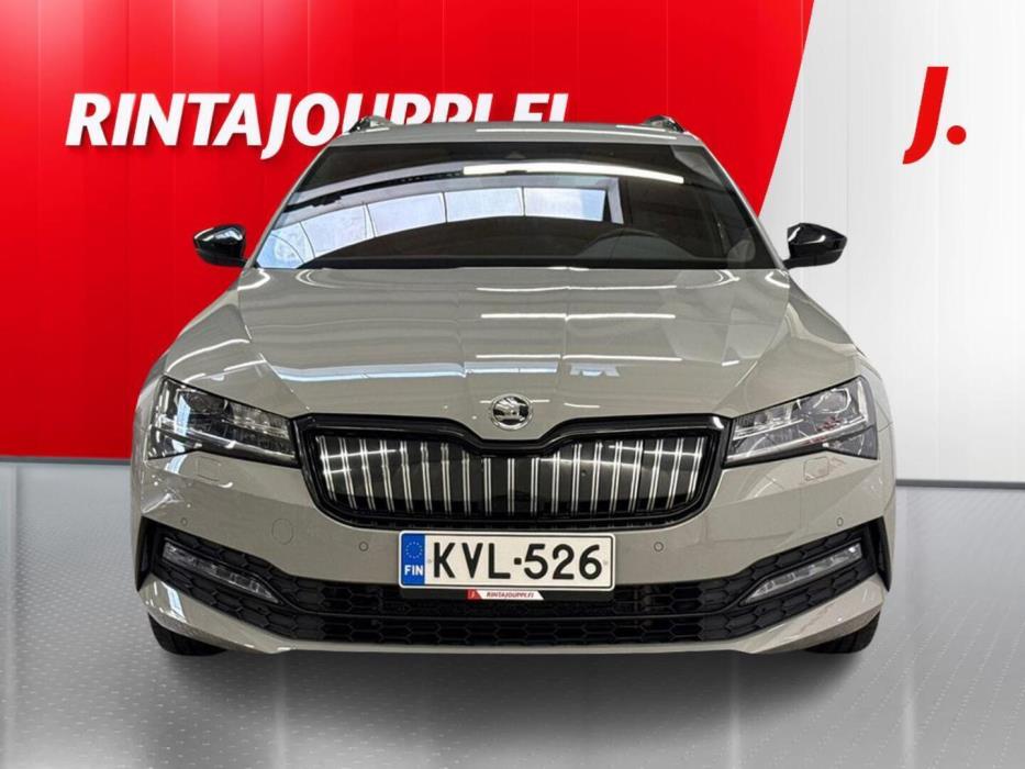 SKODA Superb 2023