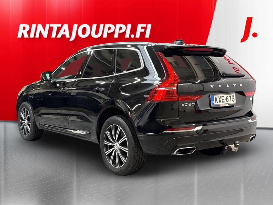 VOLVO XC60 2021