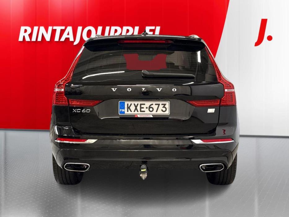 VOLVO XC60 2021