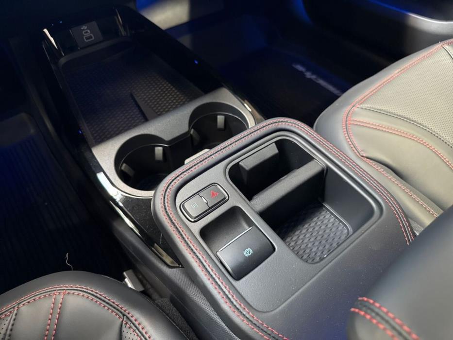 FORD Mustang Mach-E 2026