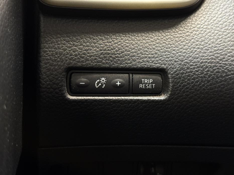 NISSAN Qashqai 2016