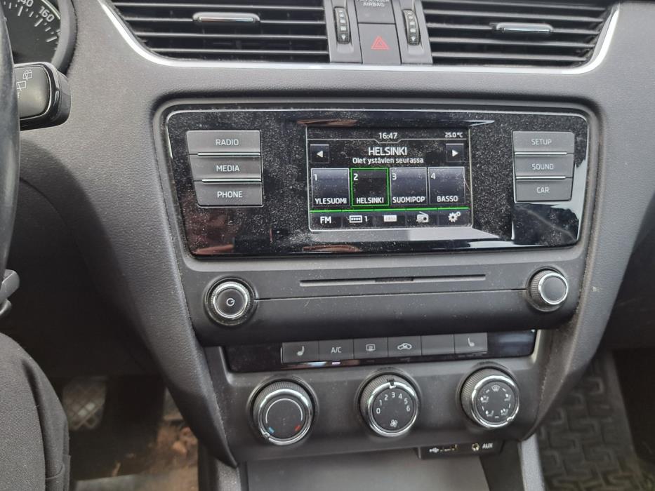 SKODA Octavia 2015