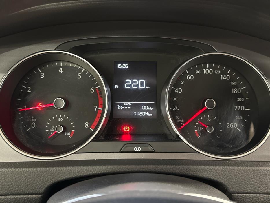 VOLKSWAGEN Golf 2016