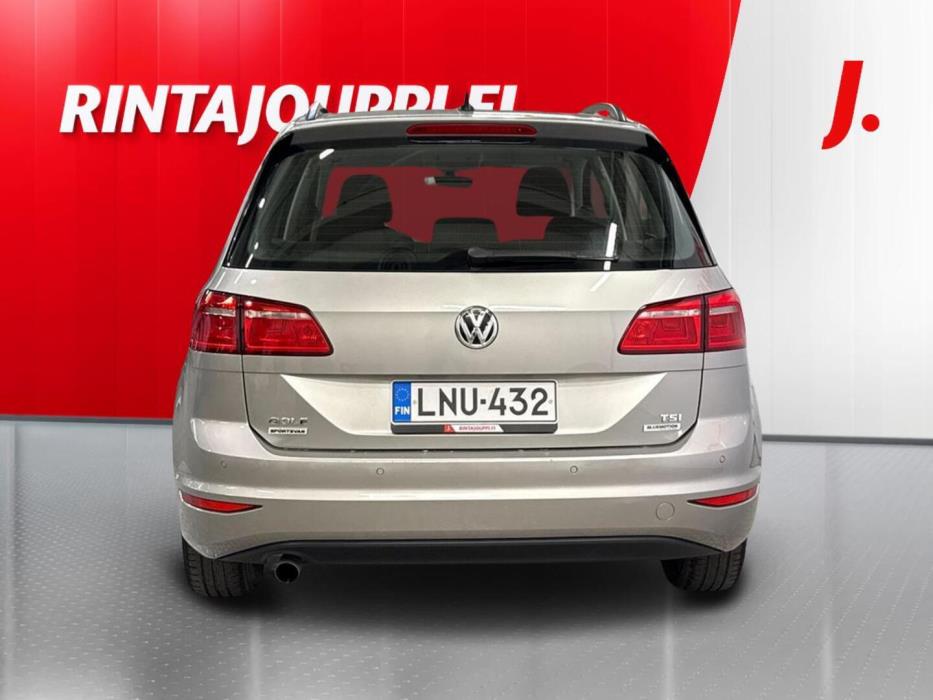 VOLKSWAGEN Golf Sportsvan 2017