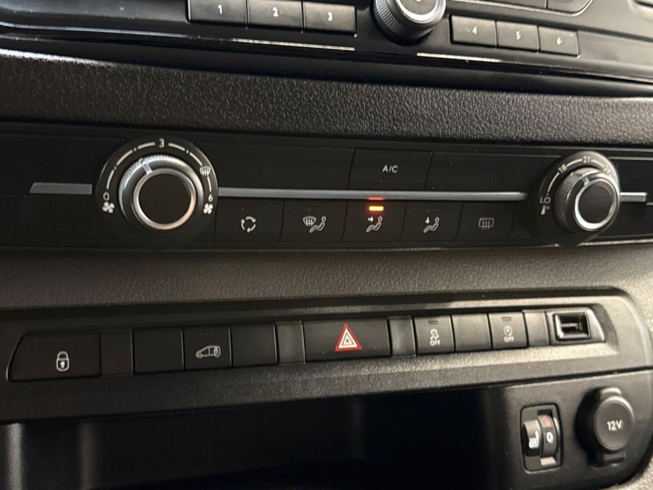 TOYOTA Proace 2017