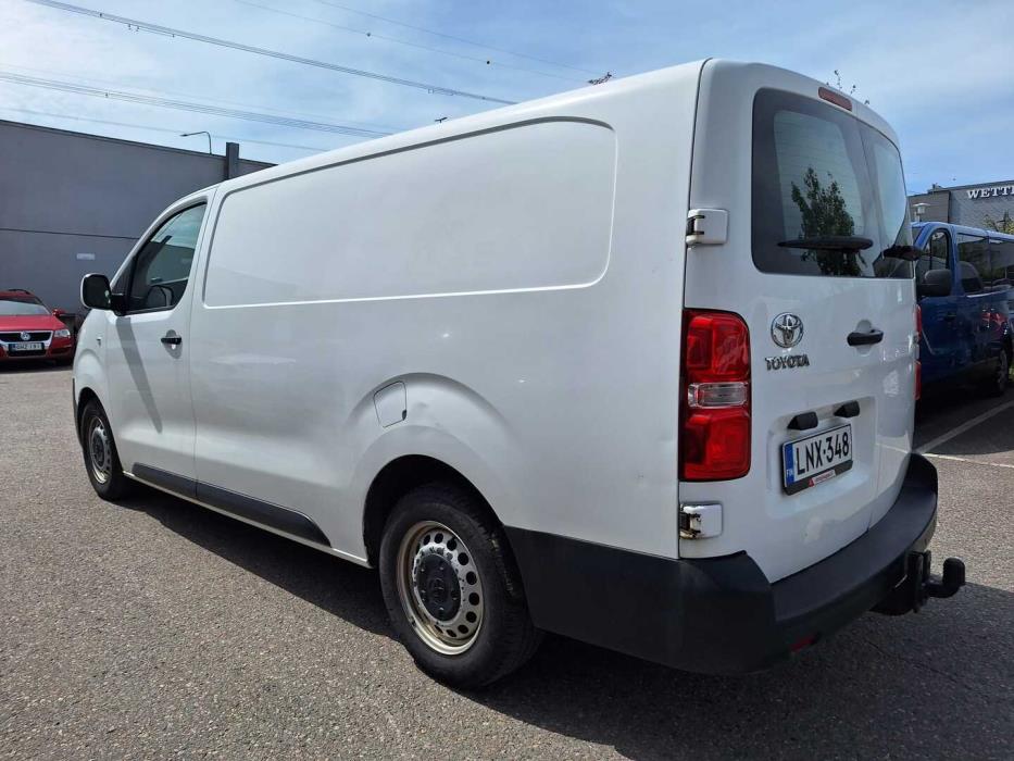 TOYOTA Proace 2017