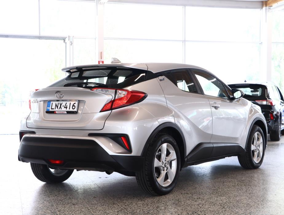 TOYOTA C-HR 2017
