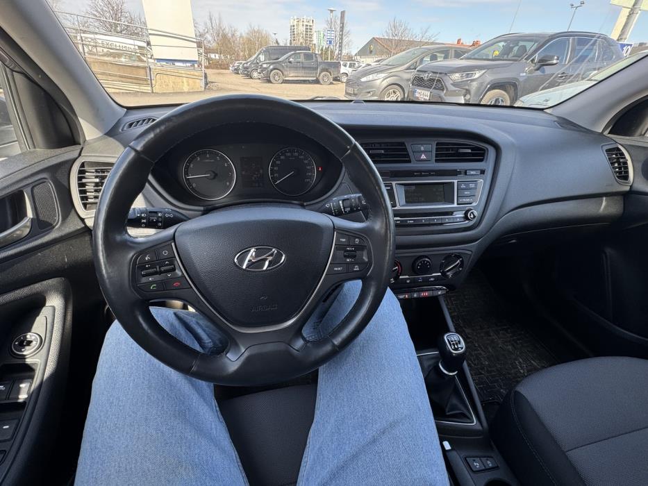 HYUNDAI i20 5d 2018