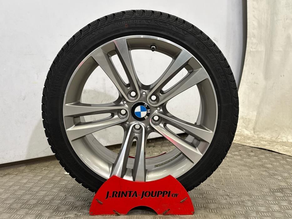 BMW 330 2018