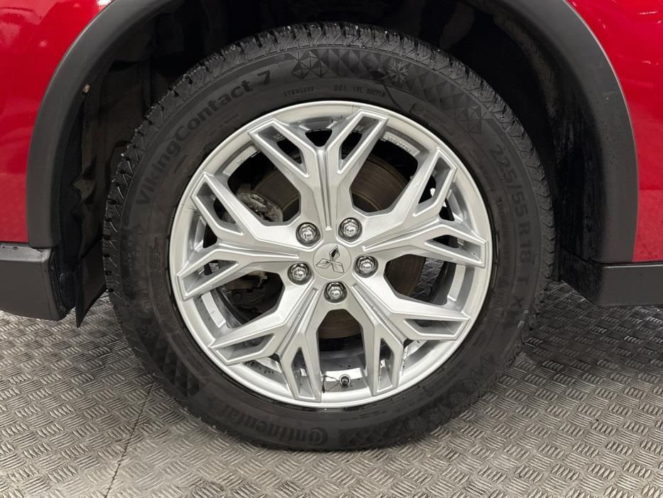 MITSUBISHI Outlander 2021