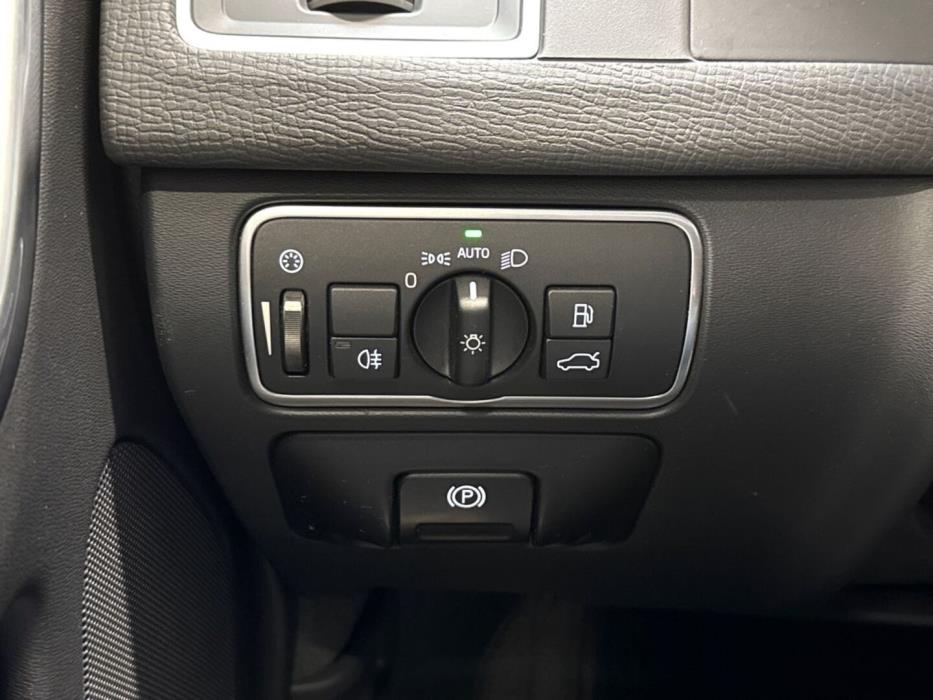 VOLVO XC60 2017