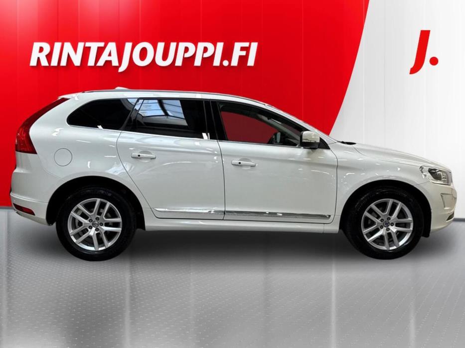 VOLVO XC60 2017