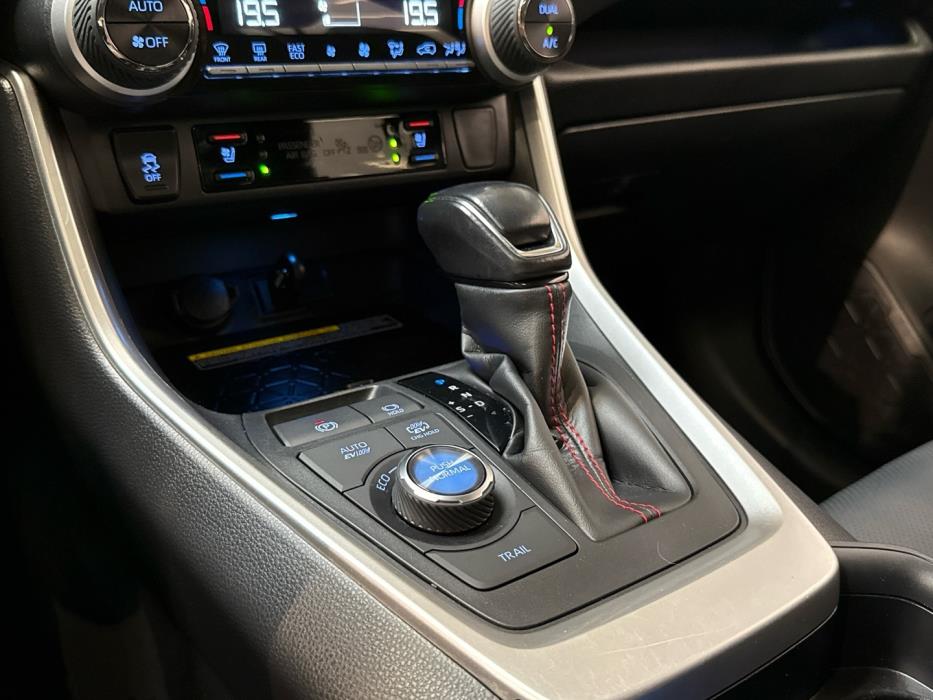 TOYOTA RAV4 Plug-in 2020