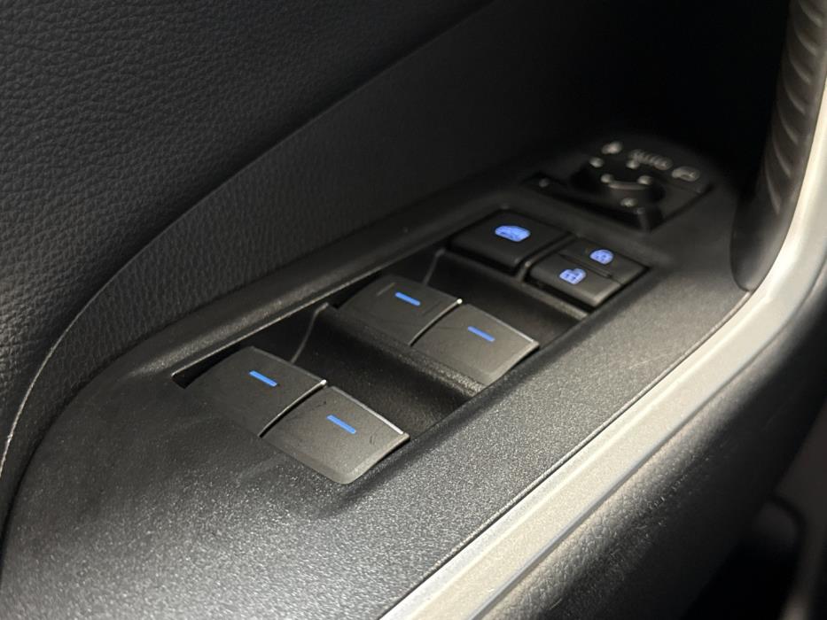 TOYOTA RAV4 Plug-in 2020