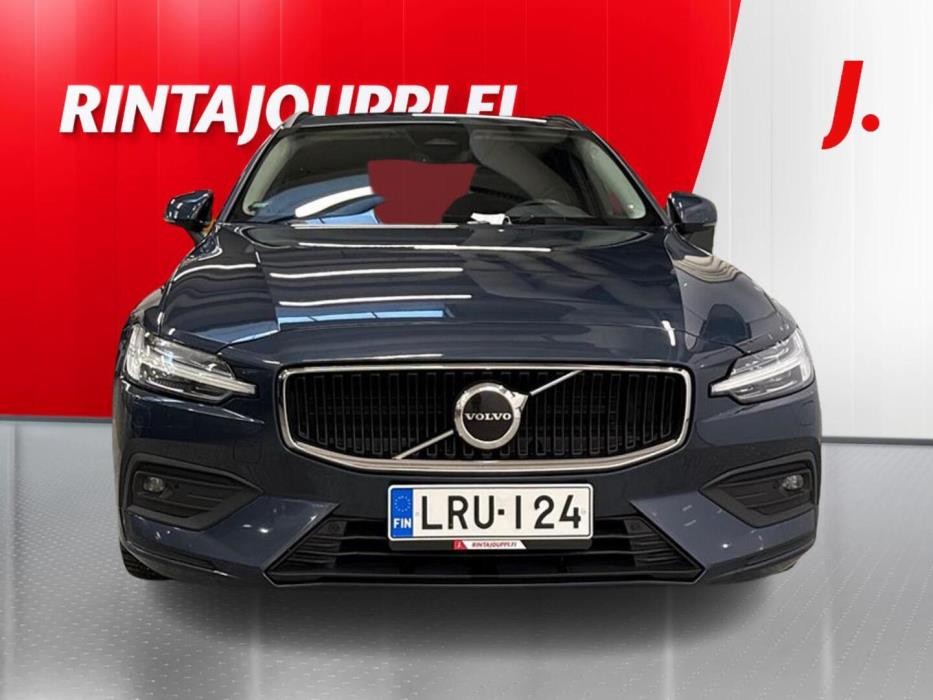 VOLVO V60 2022