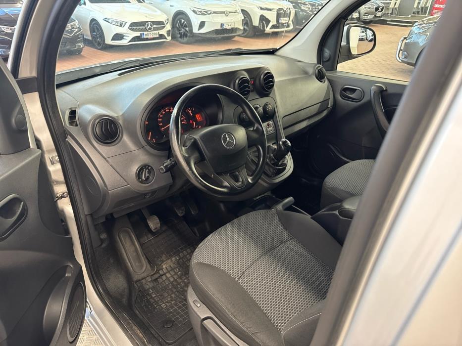 MERCEDES-BENZ Citan 2013