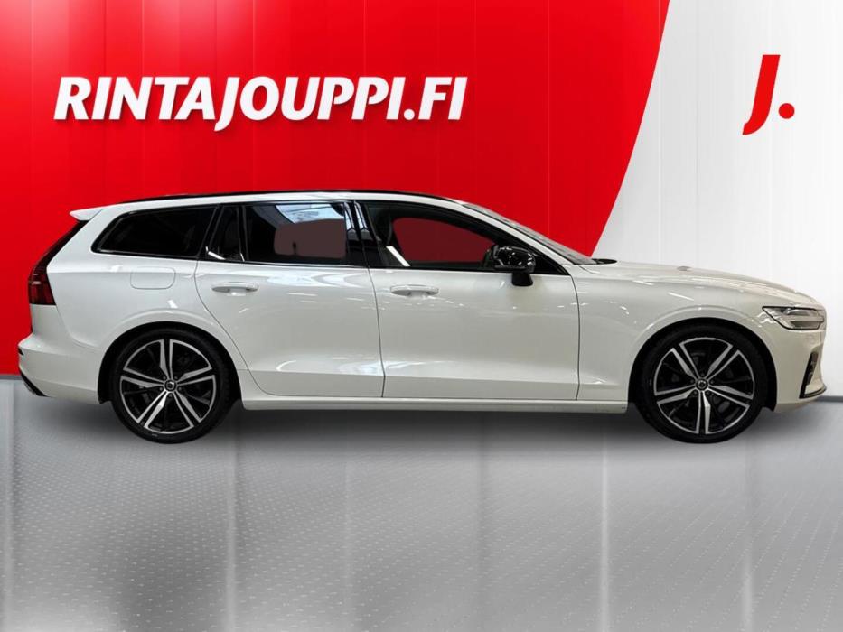 VOLVO V60 2020