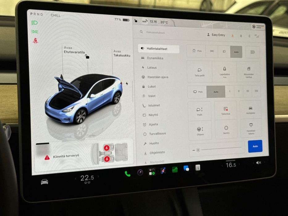 TESLA Model Y 2023