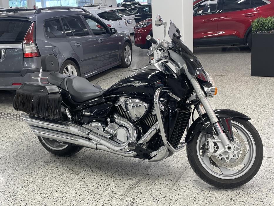 SUZUKI INTRUDER 2008