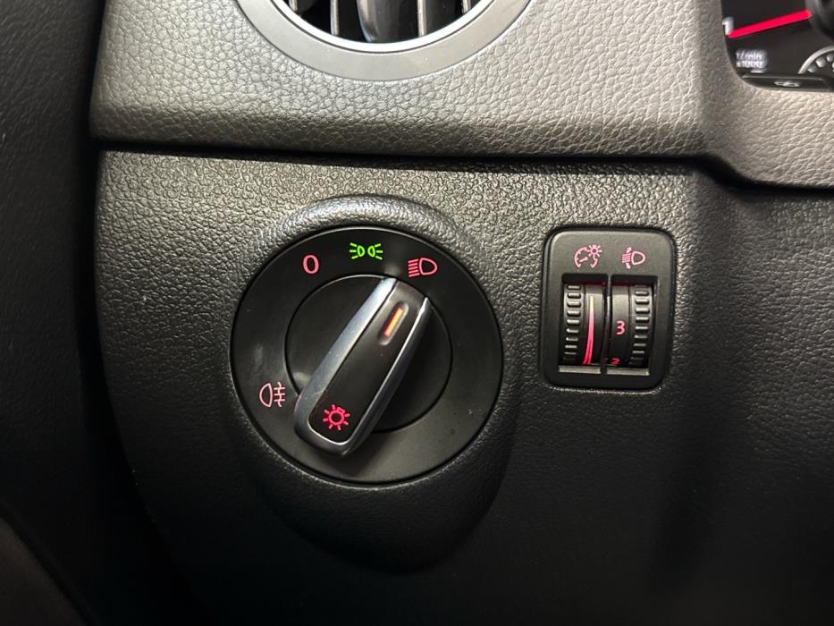 VOLKSWAGEN Golf Plus 2010