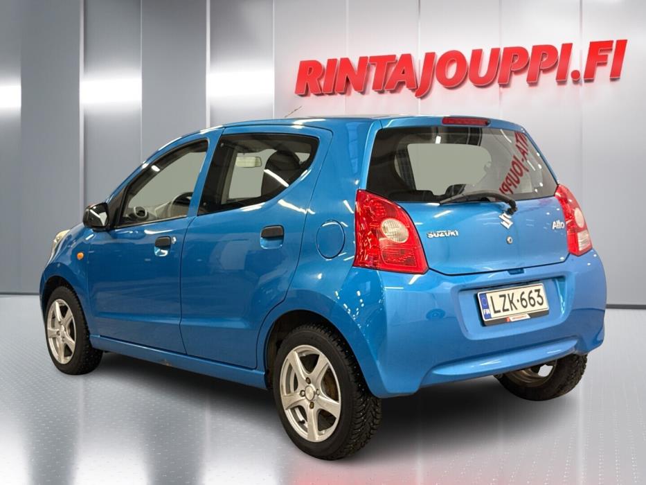 SUZUKI Alto 2011