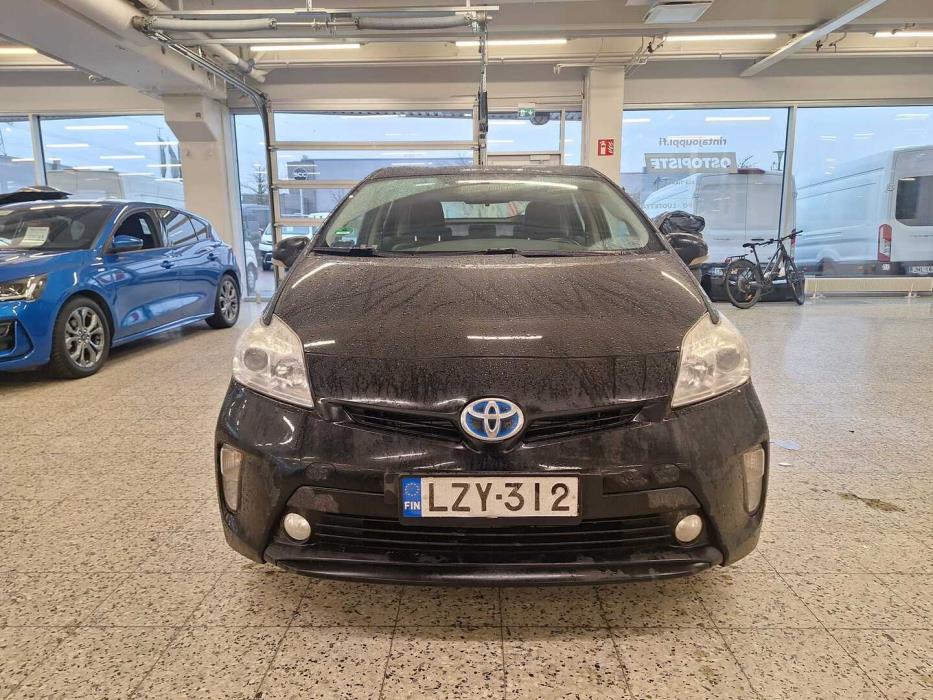 TOYOTA Prius 2012