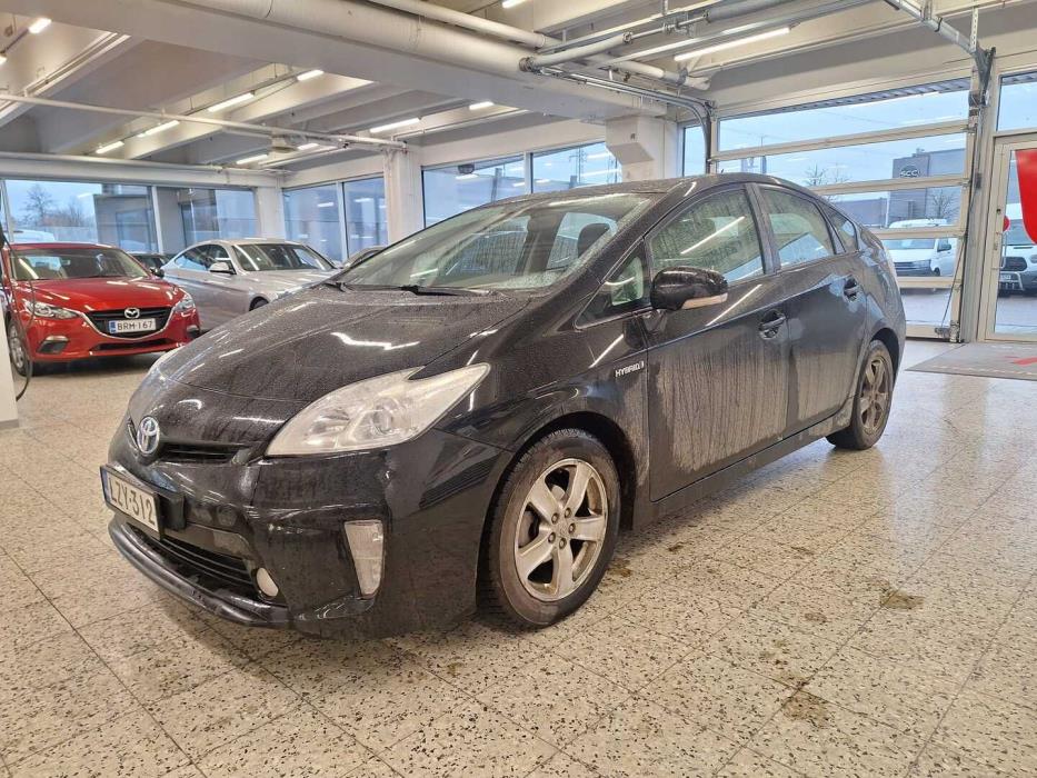 TOYOTA Prius 2012