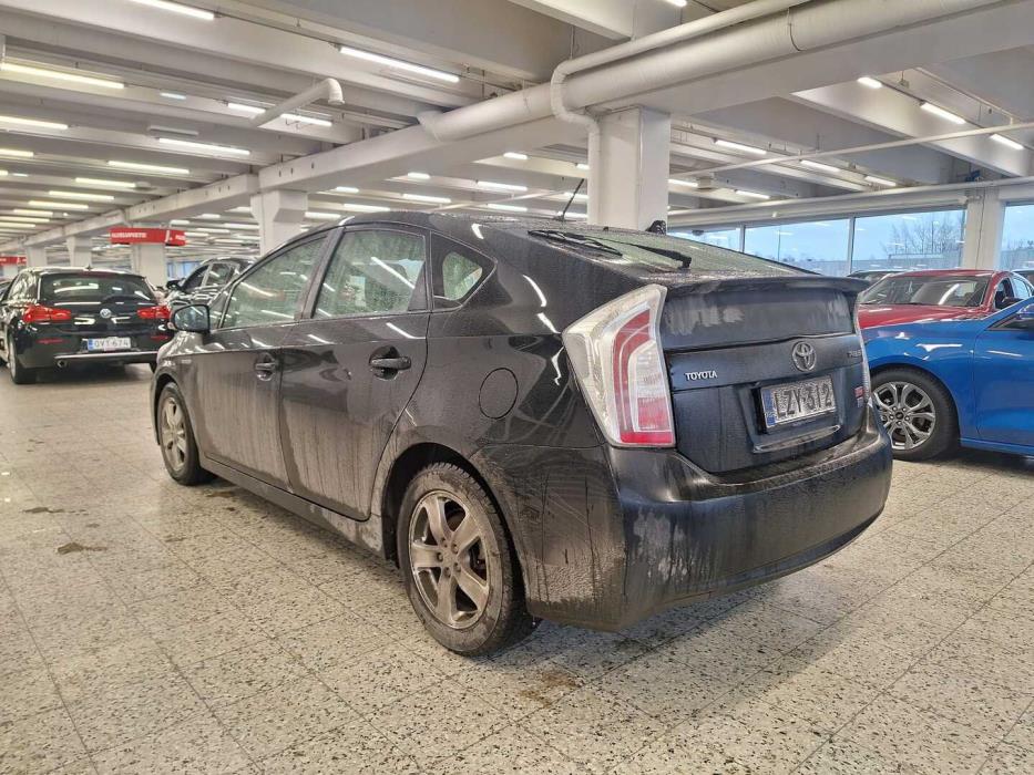 TOYOTA Prius 2012
