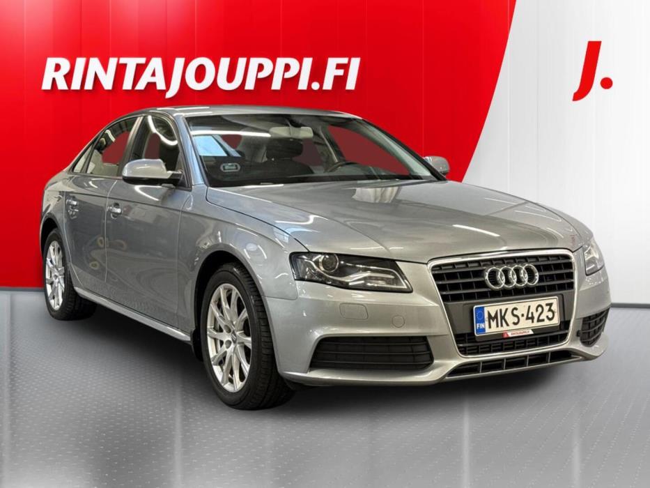 AUDI A4 2011