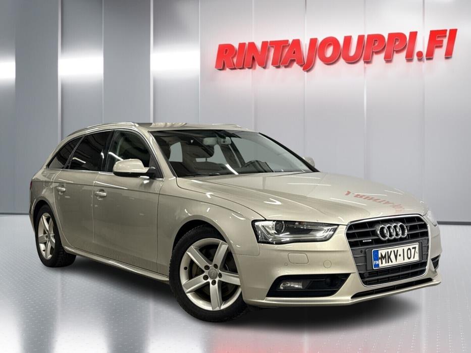 AUDI A4 2012