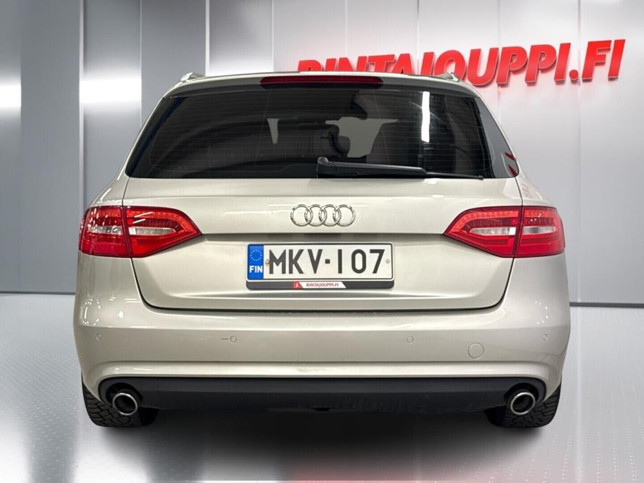 AUDI A4 2012